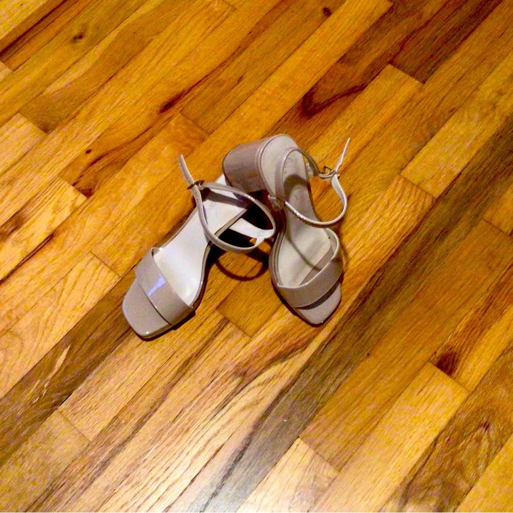 Mari A. Chunky Heel Dress Shoes